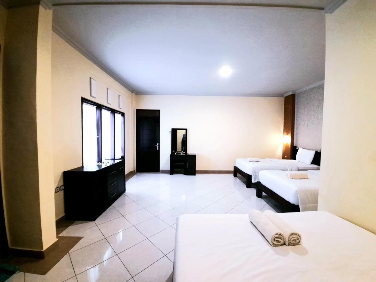 Ganggas Homestay Jimbaran Exterior foto